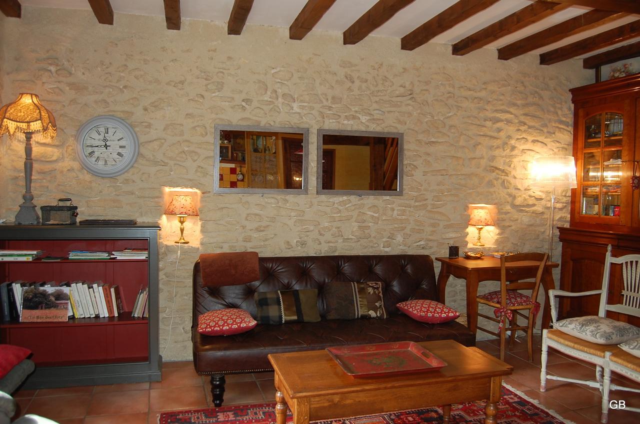 Le Mas Des Clots Bed & Breakfast Upie Bagian luar foto